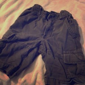 Old Navy Cargo Shorts. Boys.